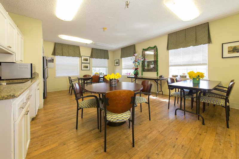 QUAPAW CARE AND REHABILITATION CENTER LLC nursing home in HOT SPRINGS, AR - Photo 4 of 10