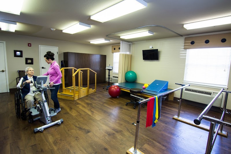 FIANNA HILLS NURSING AND REHABILITATION CENTER nursing home in FORT SMITH, AR - Photo 3 of 10