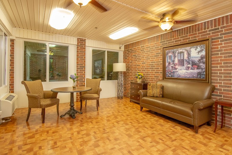 THE BLOSSOMS AT WHITE HALL REHAB & NURSING CENTER nursing home in WHITE HALL, AR - Photo 5 of 5