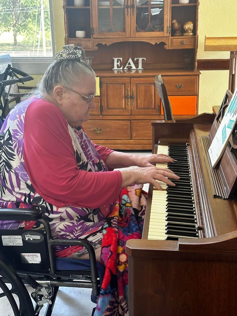 NIGHTINGALE AT GLENWOOD nursing home in GLENWOOD, AR - Photo 4 of 9