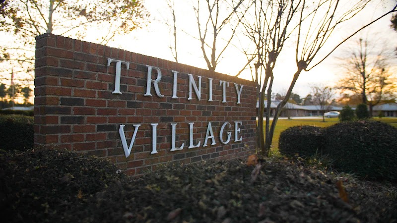 TRINITY VILLAGE MEDICAL CENTER nursing home in PINE BLUFF, AR - Photo 2 of 5