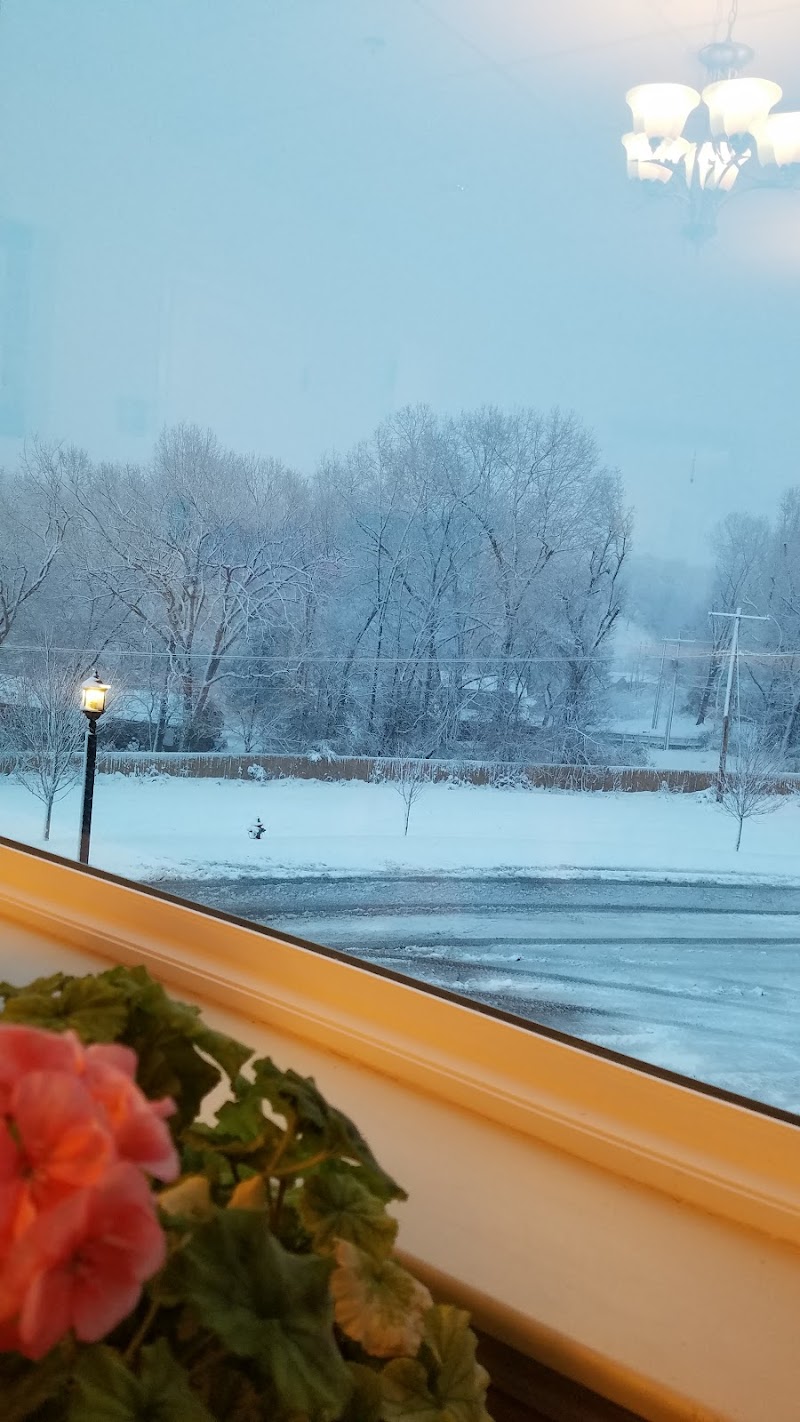 HILLCREST HOME nursing home in HARRISON, AR - Photo 5 of 6