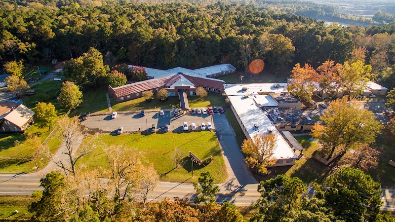 THE BLOSSOMS AT WEST DIXON REHAB & NURSING CENTER nursing home in LITTLE ROCK, AR - Photo 3 of 5