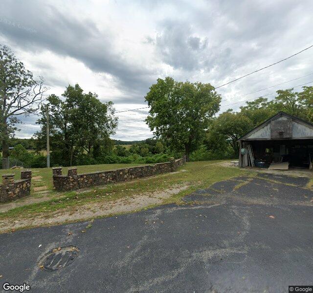 Creekside at the Springs nursing home in Yellville, AR - Photo 2 of 2