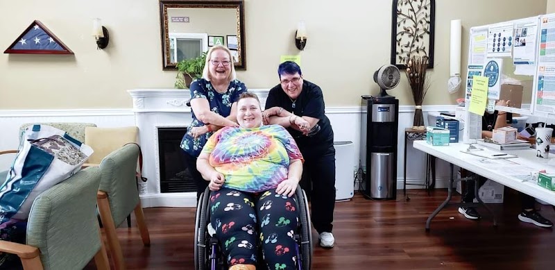 COUNTRY MANOR HEALTHCARE nursing home in LAKE VIEW TERRACE, CA - Photo 2 of 5