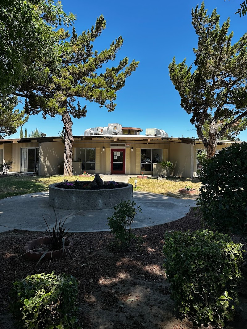 RIVER VIEW POST ACUTE nursing home in MODESTO, CA - Photo 2 of 5