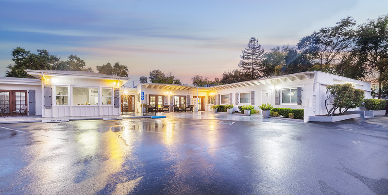 PLEASANT HILL POST ACUTE nursing home in PLEASANT HILL, CA - Photo 2 of 9