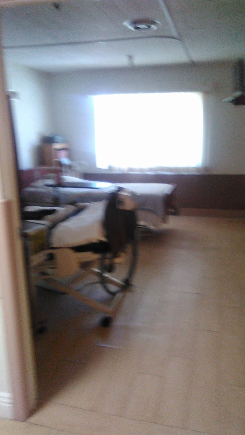 SPRING VALLEY POST ACUTE LLC nursing home in VICTORVILLE, CA - Photo 3 of 5