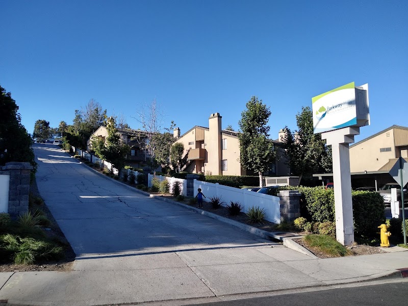 PARKWAY HILLS NURSING & REHABILITATION nursing home in LA MESA, CA - Photo 3 of 5