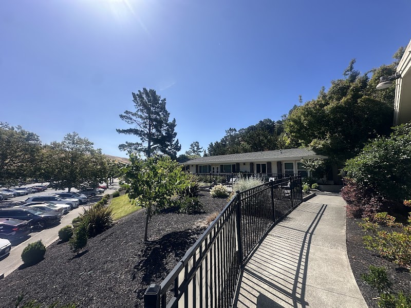 MORAGA POST ACUTE nursing home in MORAGA, CA - Photo 3 of 10
