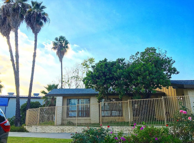 ROYAL VISTA CARE CENTER nursing home in SAN GABRIEL, CA - Photo 4 of 5