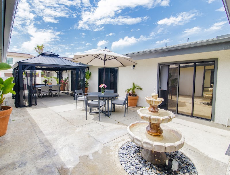 PELICAN RIDGE POST ACUTE nursing home in NEWPORT BEACH, CA - Photo 5 of 5