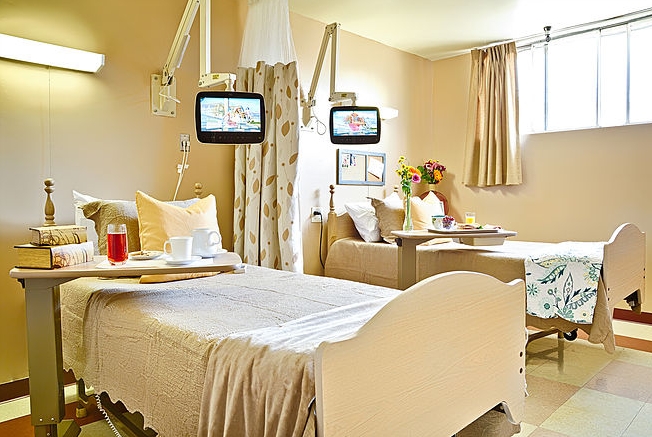 BEACHSIDE POST ACUTE nursing home in LONG BEACH, CA - Photo 5 of 10