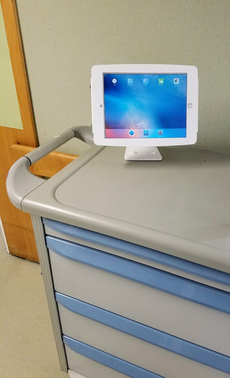 VIRGIL REHABILITATION & SKILLED NURSING CENTER nursing home in LOS ANGELES, CA - Photo 5 of 5