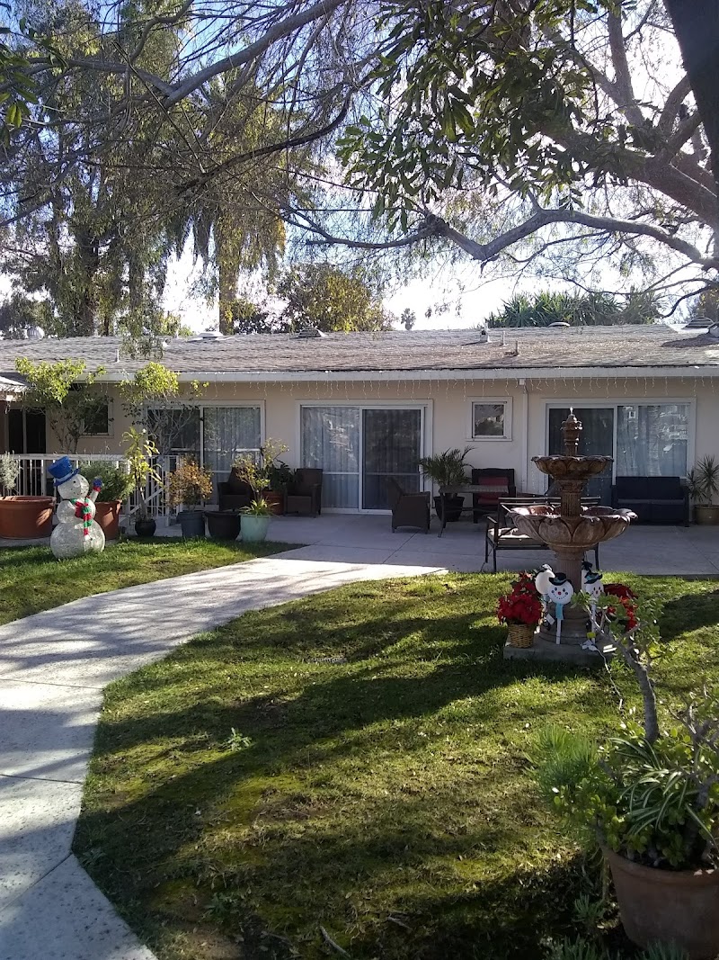 GARDEN CREST REHABILITATION CENTER nursing home in LOS ANGELES, CA - Photo 3 of 5