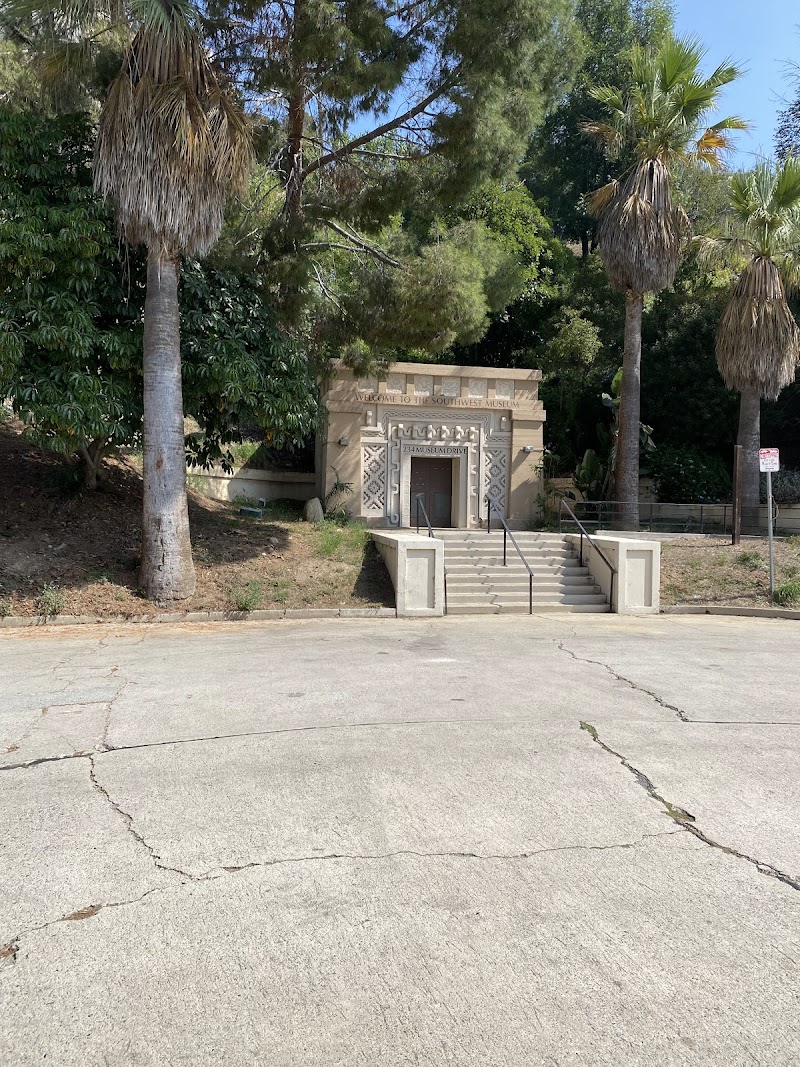 MONTECITO HEIGHTS HEALTHCARE & WELLNESS CENTRE, LP nursing home in LOS ANGELES, CA - Photo 4 of 9