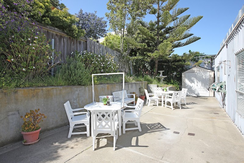 LAWTON SKILLED NURSING & REHABILITATION CENTER nursing home in SAN FRANCISCO, CA - Photo 2 of 10