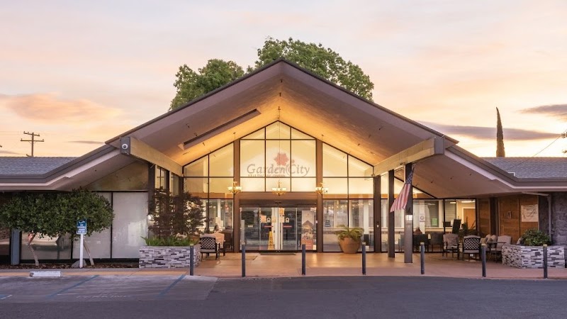 GARDEN CITY HEALTHCARE CENTER nursing home in MODESTO, CA - Photo 2 of 5