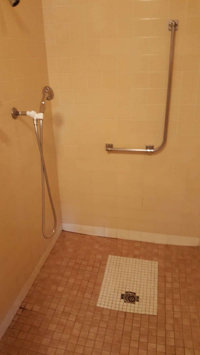 SEAVIEW REHABILITATION & WELLNESS CENTER, LP nursing home in EUREKA, CA - Photo 2 of 5