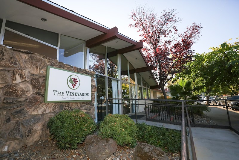 THE VINEYARDS HEALTHCARE CENTER nursing home in LIVERMORE, CA - Photo 2 of 10