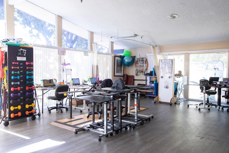 RIALTO POST ACUTE CENTER nursing home in RIALTO, CA - Photo 2 of 5