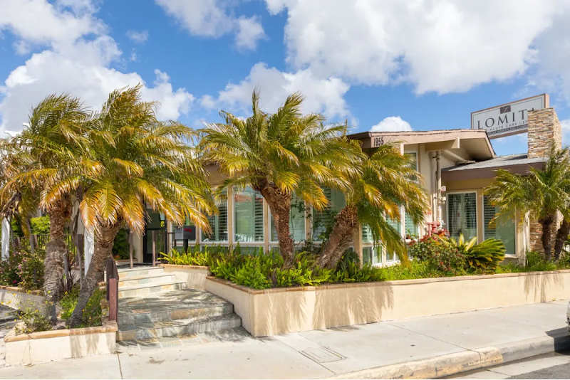 LOMITA POST-ACUTE CARE CENTER nursing home in LOMITA, CA - Photo 2 of 10