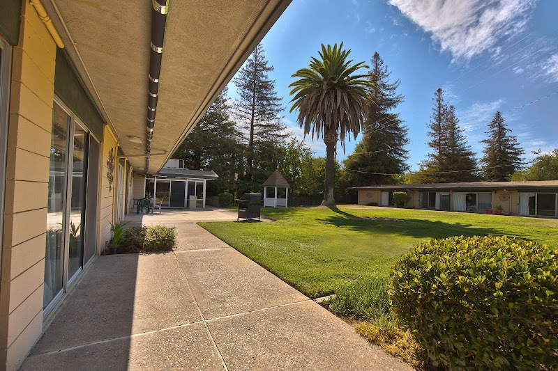 Elk Grove Post Acute nursing home in ELK GROVE, CA - Photo 5 of 5