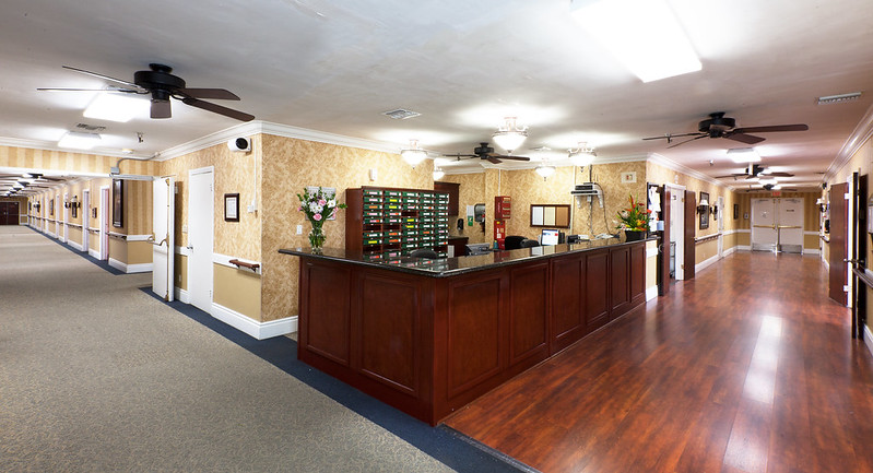 UNIVERSITY CARE CENTER nursing home in SAN DIEGO, CA - Photo 4 of 10