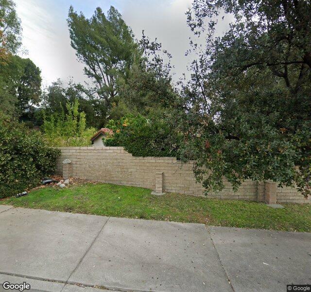 OAKPARK HEALTHCARE CENTER nursing home in TUJUNGA, CA - Photo 2 of 2