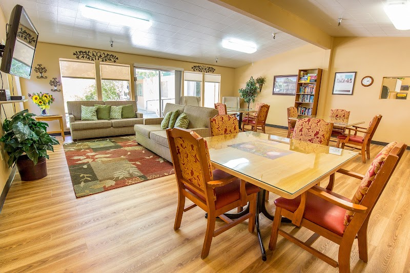 WINDSOR EL CAMINO CARE CENTER nursing home in CARMICHAEL, CA - Photo 4 of 5