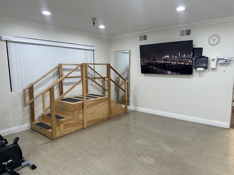 BELLFLOWER POST ACUTE nursing home in BELLFLOWER, CA - Photo 5 of 5