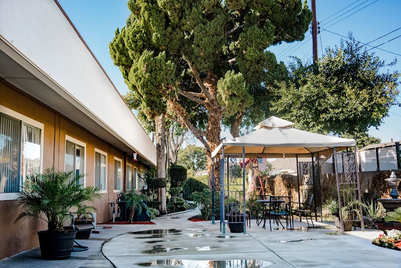 WHITTIER HILLS HEALTH CARE CTR nursing home in WHITTIER, CA - Photo 5 of 5