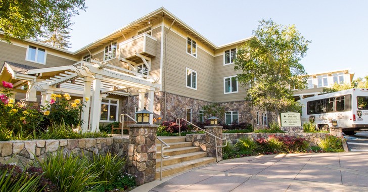 THE VILLAS AT SARATOGA SKILLED NSG & ASSISTED LVG nursing home in SARATOGA, CA - Photo 2 of 5