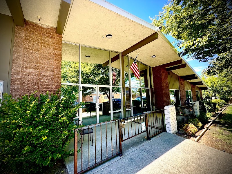 THE GROVE POST-ACUTE nursing home in WOODLAND, CA - Photo 2 of 5