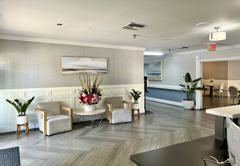 WEST VALLEY POST ACUTE nursing home in WEST HILLS, CA - Photo 3 of 5