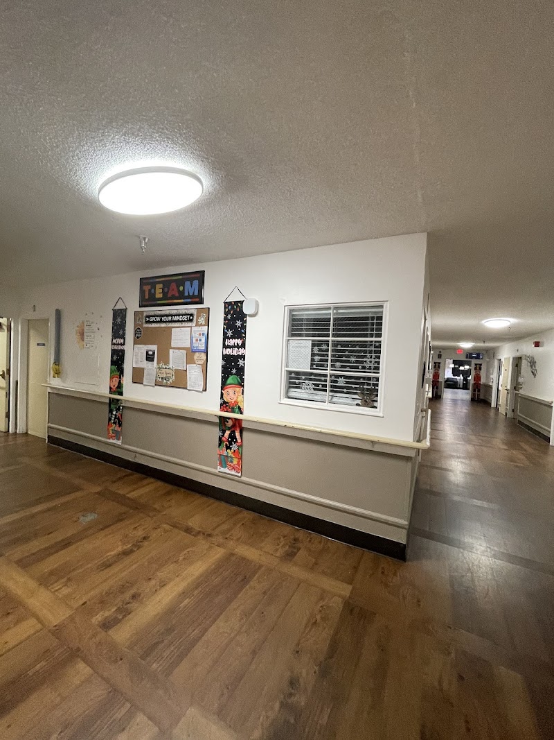 CREEKSIDE POST ACUTE nursing home in YUCAIPA, CA - Photo 5 of 5