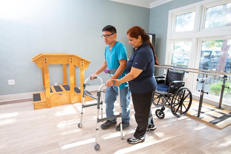 NILES CANYON POST ACUTE nursing home in FREMONT, CA - Photo 5 of 10