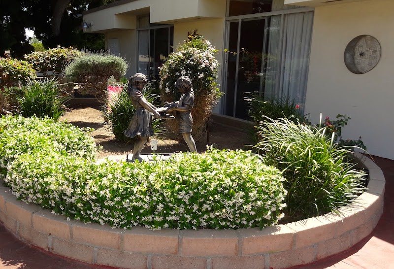 Coastal View Healthcare Center nursing home in Ventura, CA - Photo 5 of 10