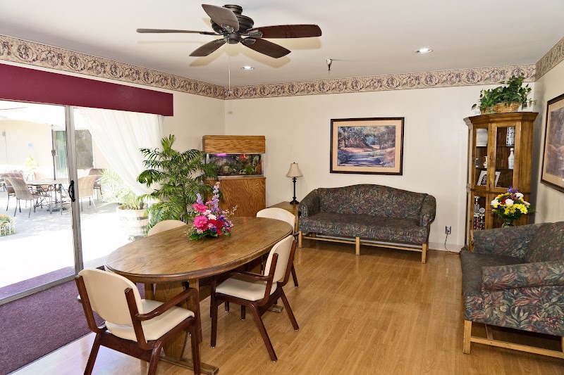 SIERRA VALLEY REHAB CENTER nursing home in PORTERVILLE, CA - Photo 4 of 5