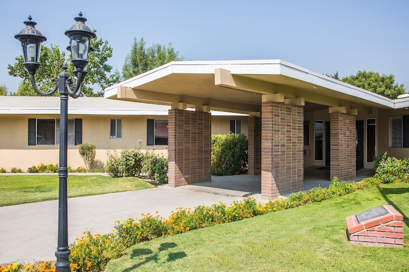 KINGSBURG CENTER nursing home in KINGSBURG, CA - Photo 2 of 5