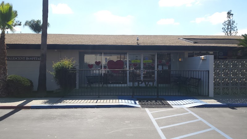 PARKVIEW JULIAN HEALTHCARE CENTER nursing home in BAKERSFIELD, CA - Photo 2 of 5