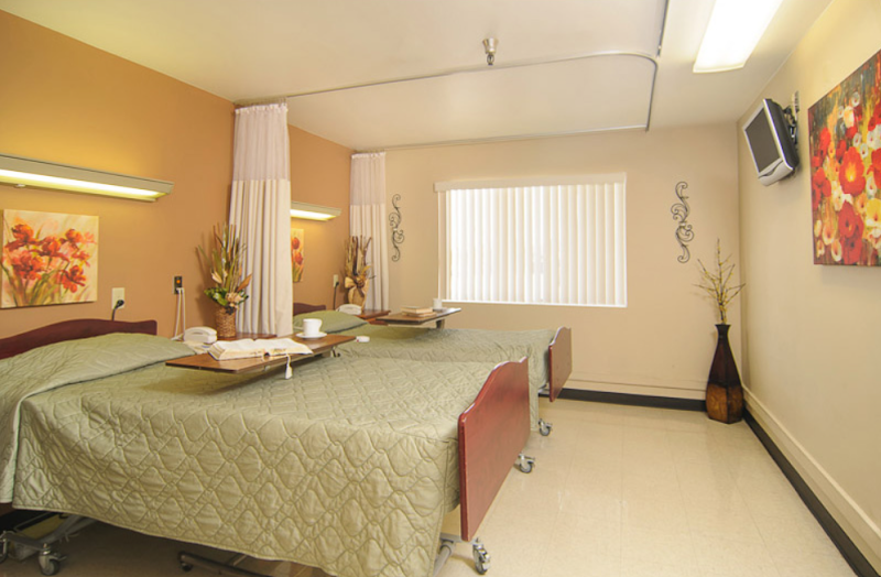 BONITA HILLS POST ACUTE nursing home in LA HABRA, CA - Photo 3 of 9