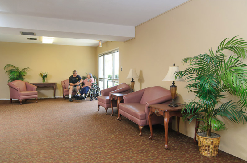 BONITA HILLS POST ACUTE nursing home in LA HABRA, CA - Photo 4 of 9