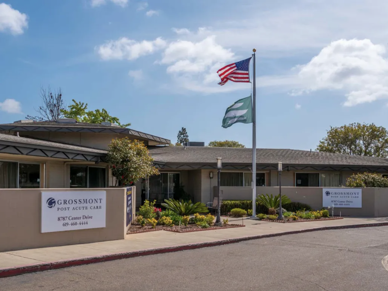 GROSSMONT POST ACUTE CARE nursing home in LA MESA, CA - Photo 2 of 10