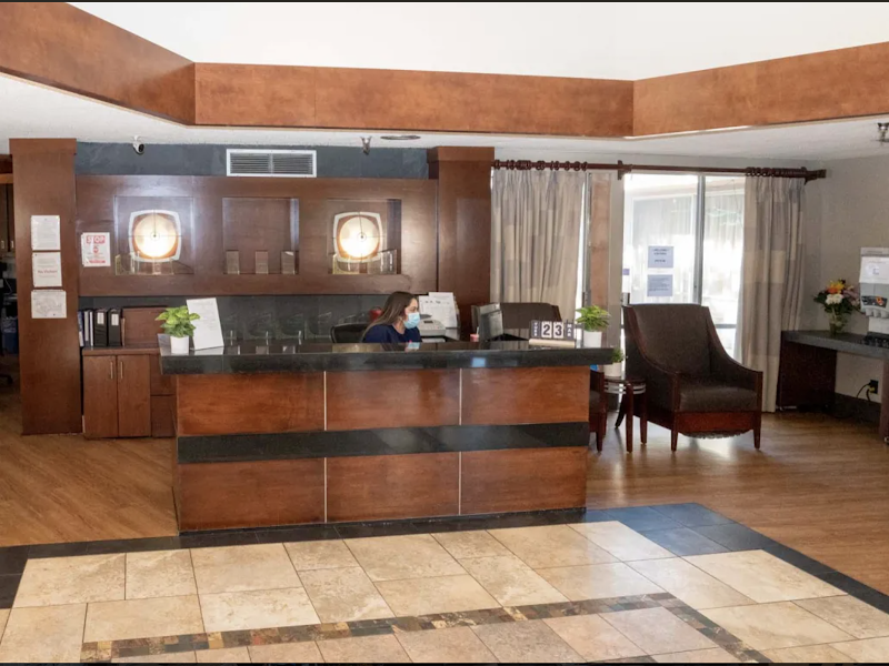 GROSSMONT POST ACUTE CARE nursing home in LA MESA, CA - Photo 5 of 10