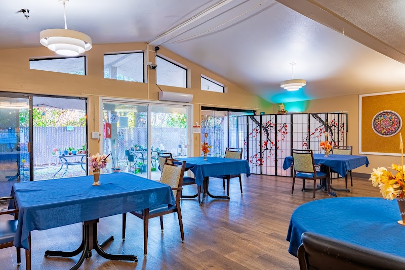 OAKWOOD HEALTHCARE CENTER nursing home in CHICO, CA - Photo 5 of 5