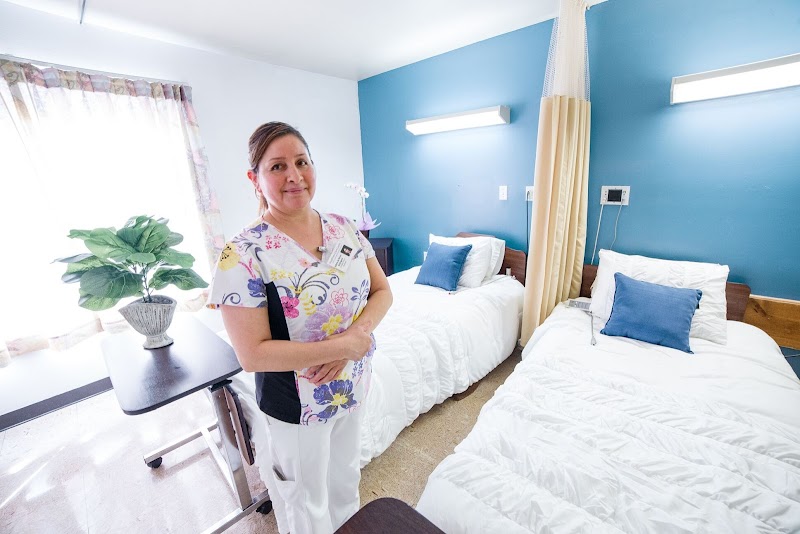 BROADWAY MANOR CARE CENTER nursing home in GLENDALE, CA - Photo 4 of 5