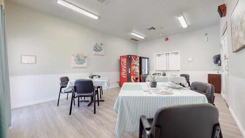 ANGELS NURSING HEALTH CENTER nursing home in LOS ANGELES, CA - Photo 2 of 10