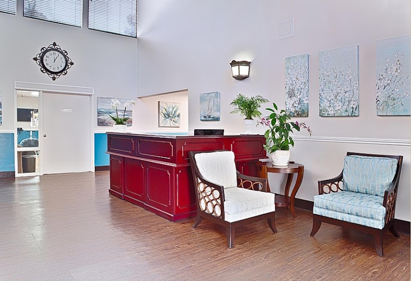 Ventura Post Acute nursing home in Ventura, CA - Photo 3 of 10