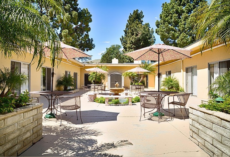 Ventura Post Acute nursing home in Ventura, CA - Photo 5 of 10